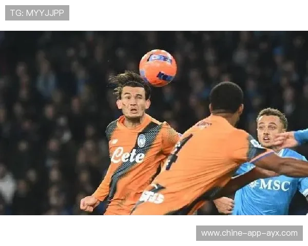 那不勒斯反击利索，意甲争冠火花升腾