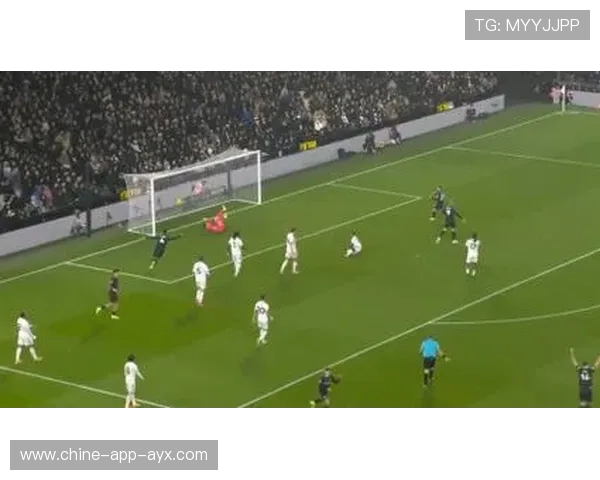 富勒姆短时间强攻三次命中，曼城后场重新启动保护机制