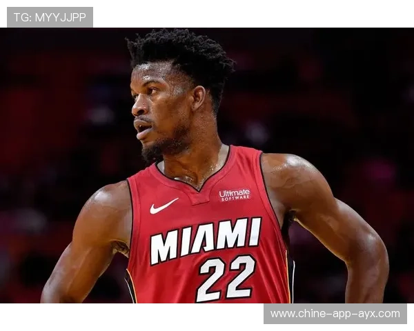 巴特勒关键三分不中但制造争议犯规,热火仍争分 巴特勒关键三分不中但制造争议犯规,热火仍争分